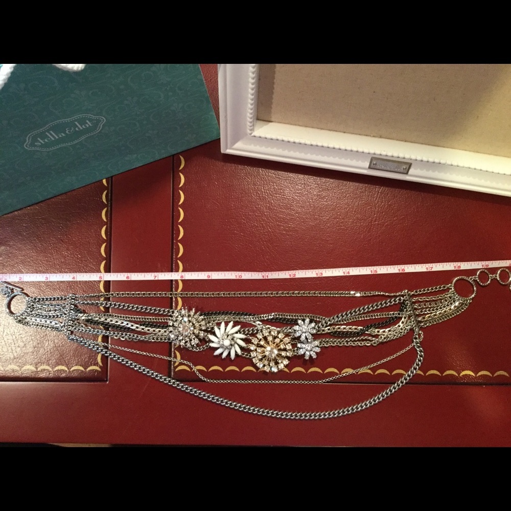 Stella & Dot statement necklace